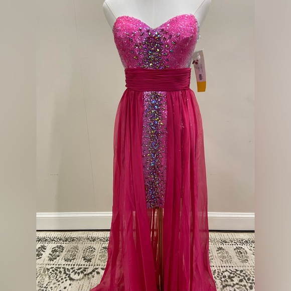 NWT Dave & Johnny size 6 💃🪩 - Picture 1 of 5